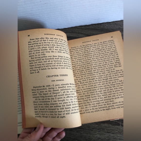 Vtg Robinson Crusoe by Daniel Defoe - Picture 6 of 10